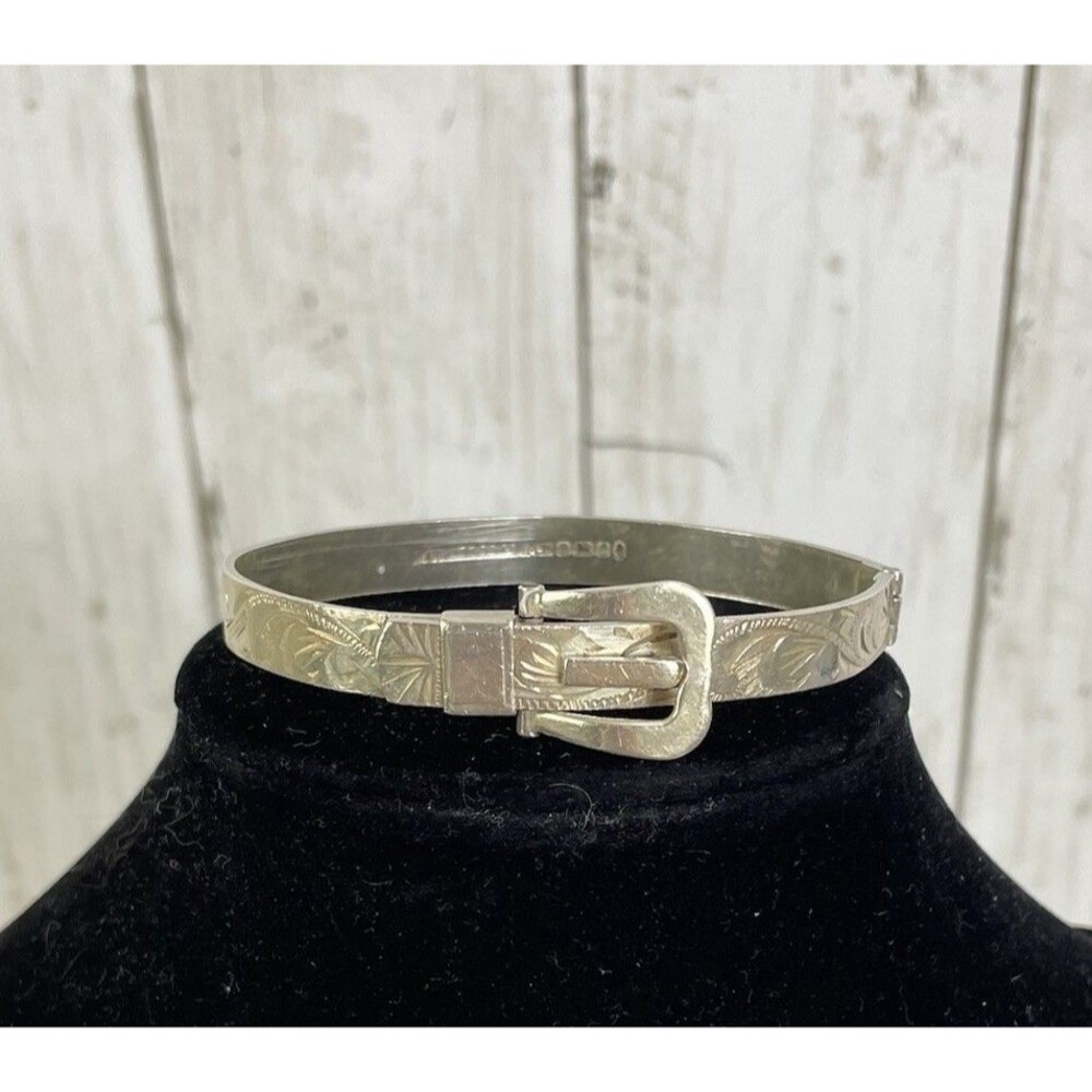 Sterling Silver Hinged English Belt Buckle Etched Bracelet 22.7 Grams Vintage